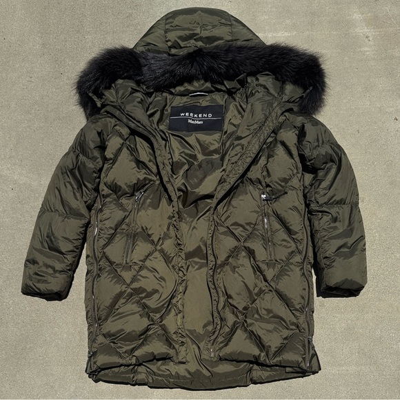 MaxMara Jackets & Blazers - MaxMara Women’s Olive Puffer Jacket with Mink Fur Trim